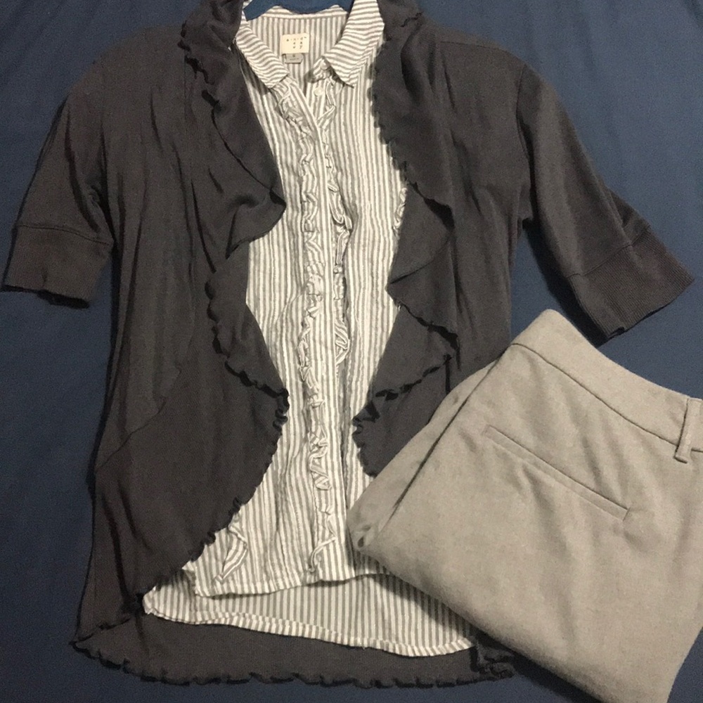 Express Sexy Basic cardigan